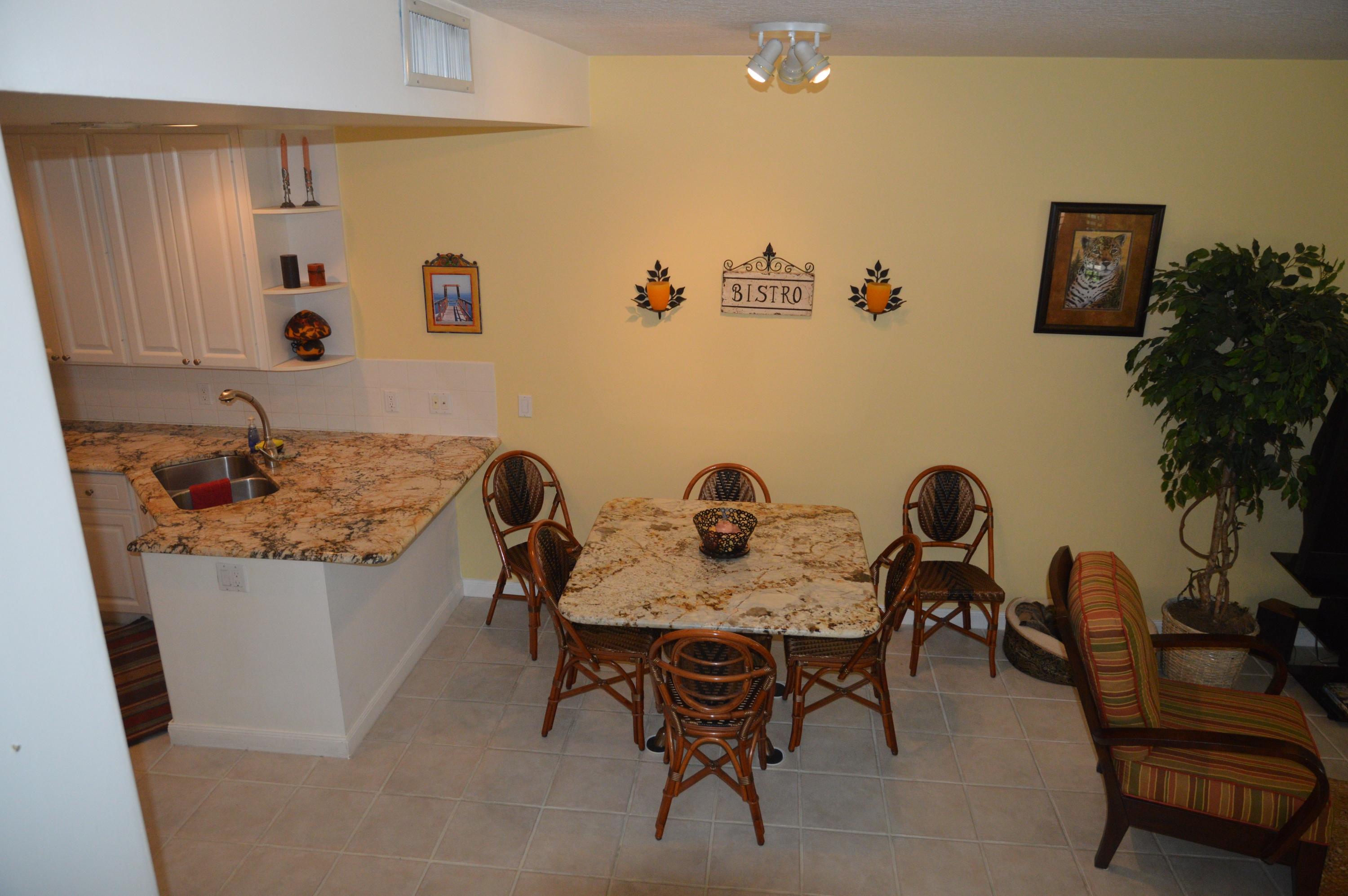 325 Legare Court Jupiter, FL 33458 - Photo 9 of 23 Eat in kitchen area