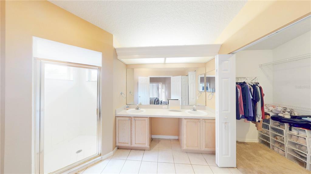 1103 Mallory Point Drive Valrico, FL 33596 - Photo 9 of 21