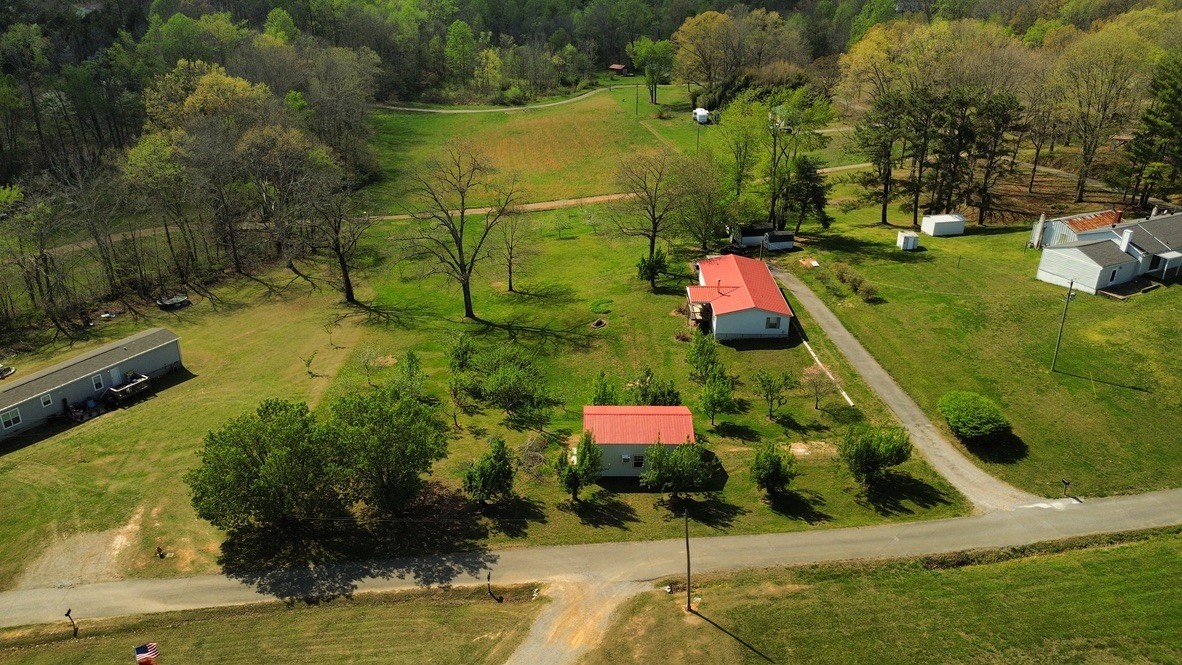 119 Fred Road Bon Aqua, TN 37025 - Photo 46 of 57