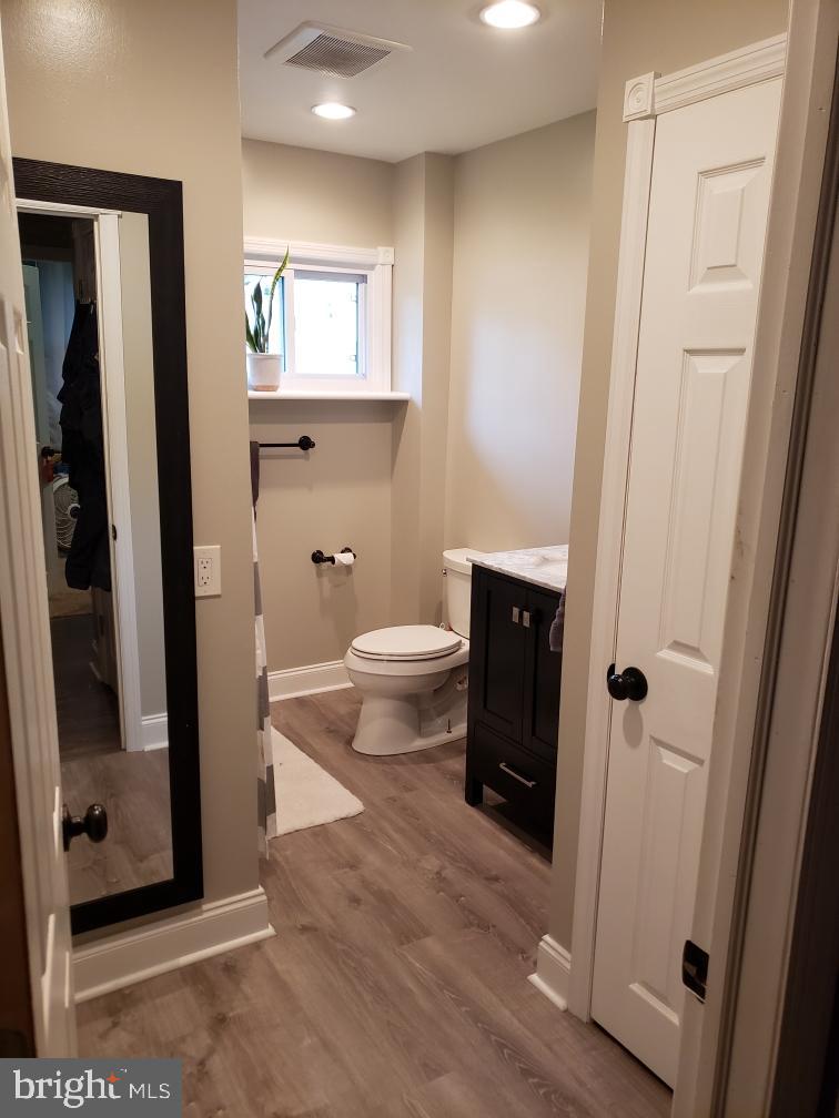 188 Hunterdon Road Woodbury, NJ 08096 - Photo 5 of 11 Gallery Image 5