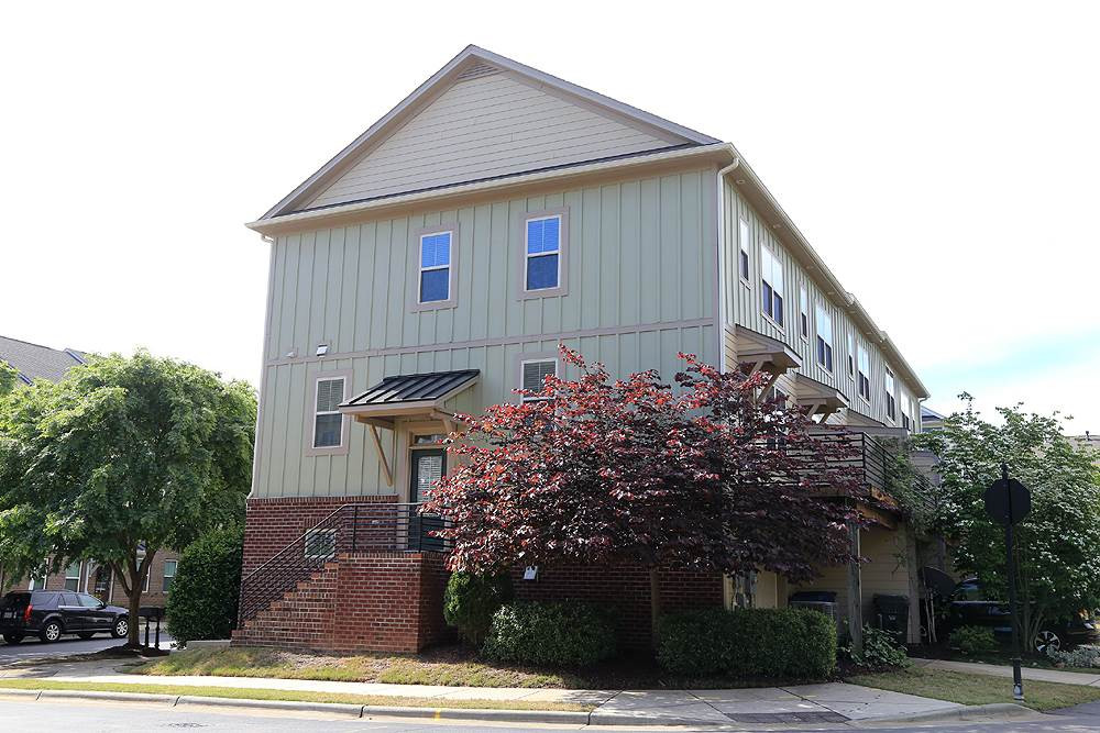 1433 Ardara Lane Raleigh, NC 27607 - Photo 2 of 26 Photo 2