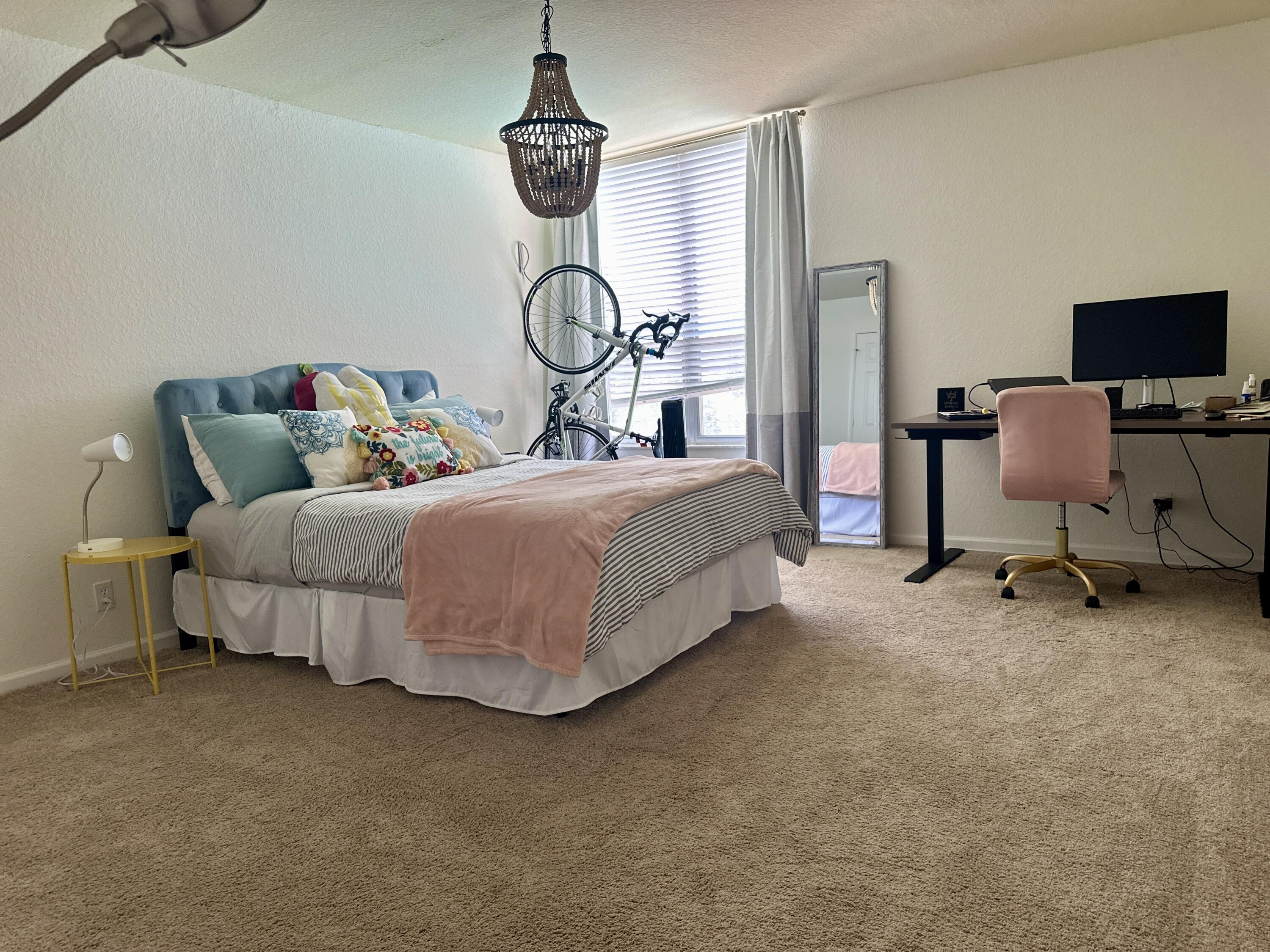 1000 Spanish River Road, Unit 3U Boca Raton, FL 33432 - Photo 13 of 21 Guest bedroom