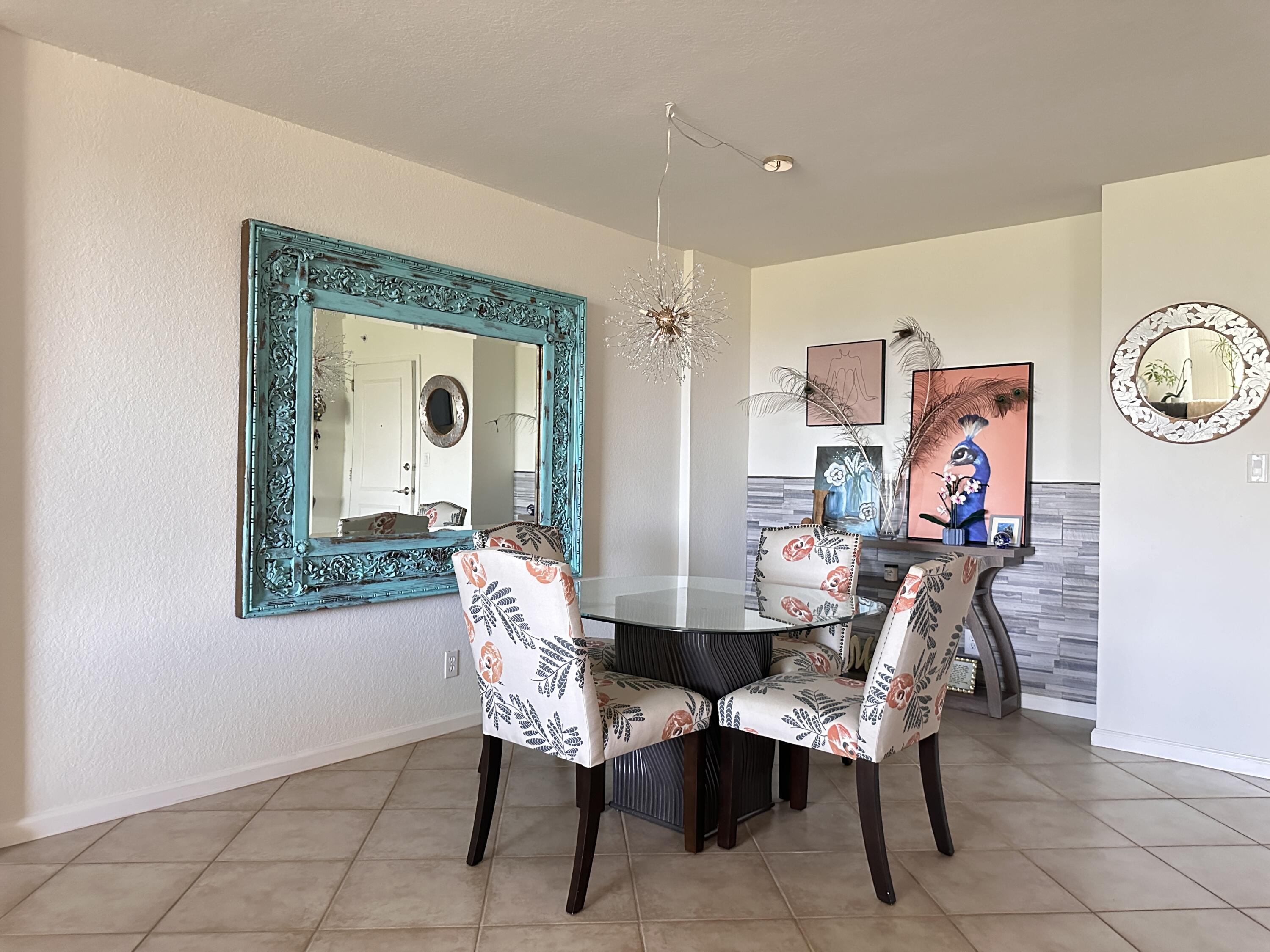 1000 Spanish River Road, Unit 3U Boca Raton, FL 33432 - Photo 9 of 21 Dining area