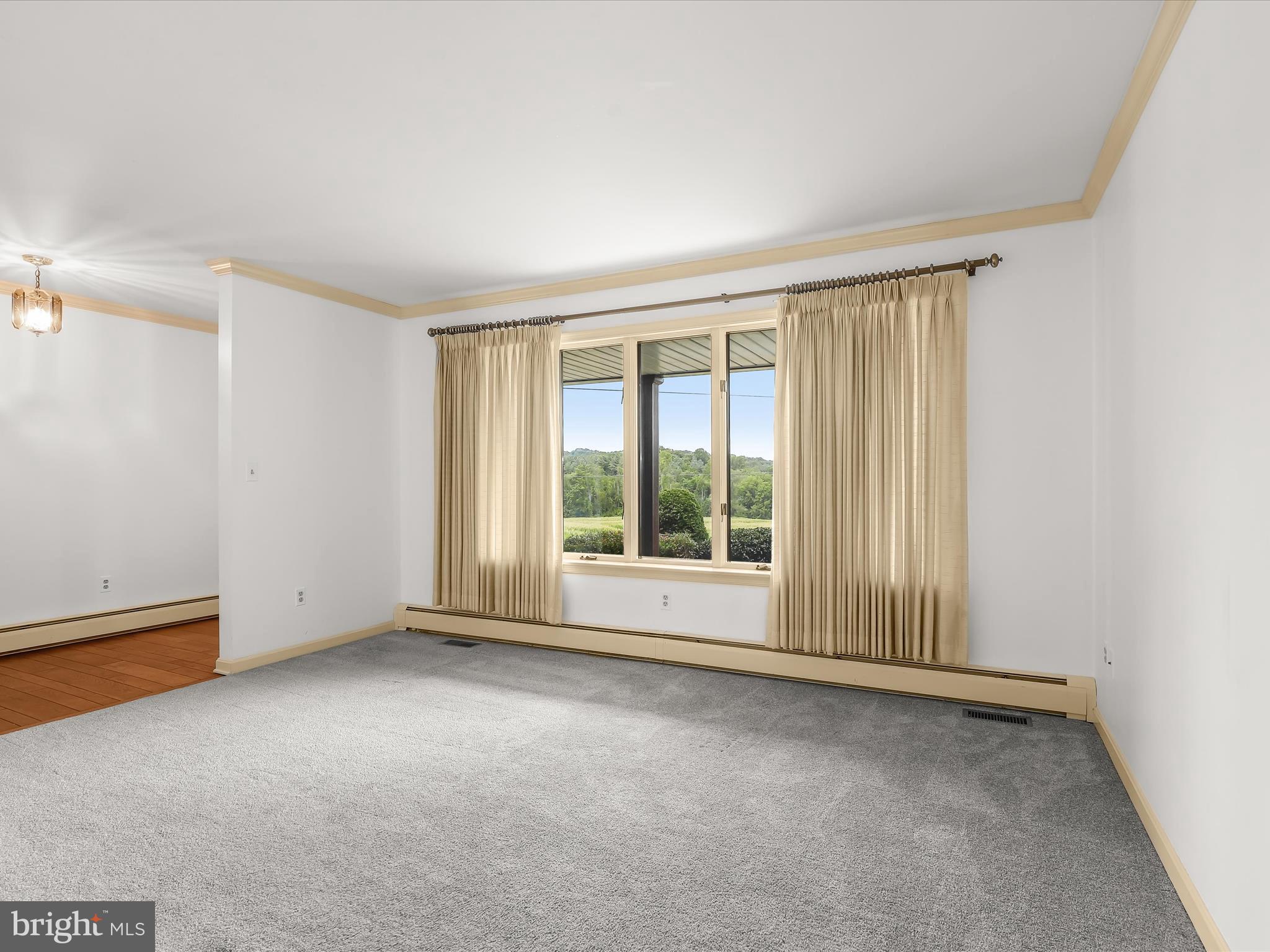 2177 Manchester Road Westminster, MD 21157 - Photo 10 of 44