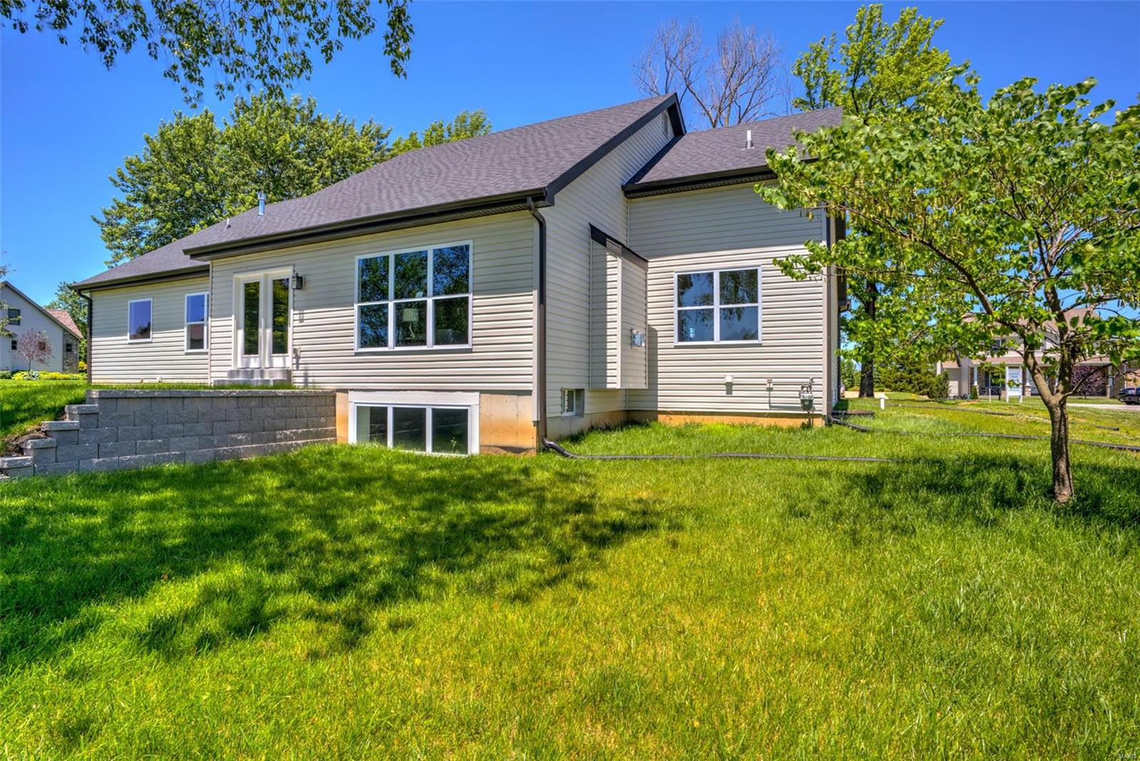 840 Nancy Lane Weldon Spring, MO 63304 - Photo 37 of 39 Gallery Image 37