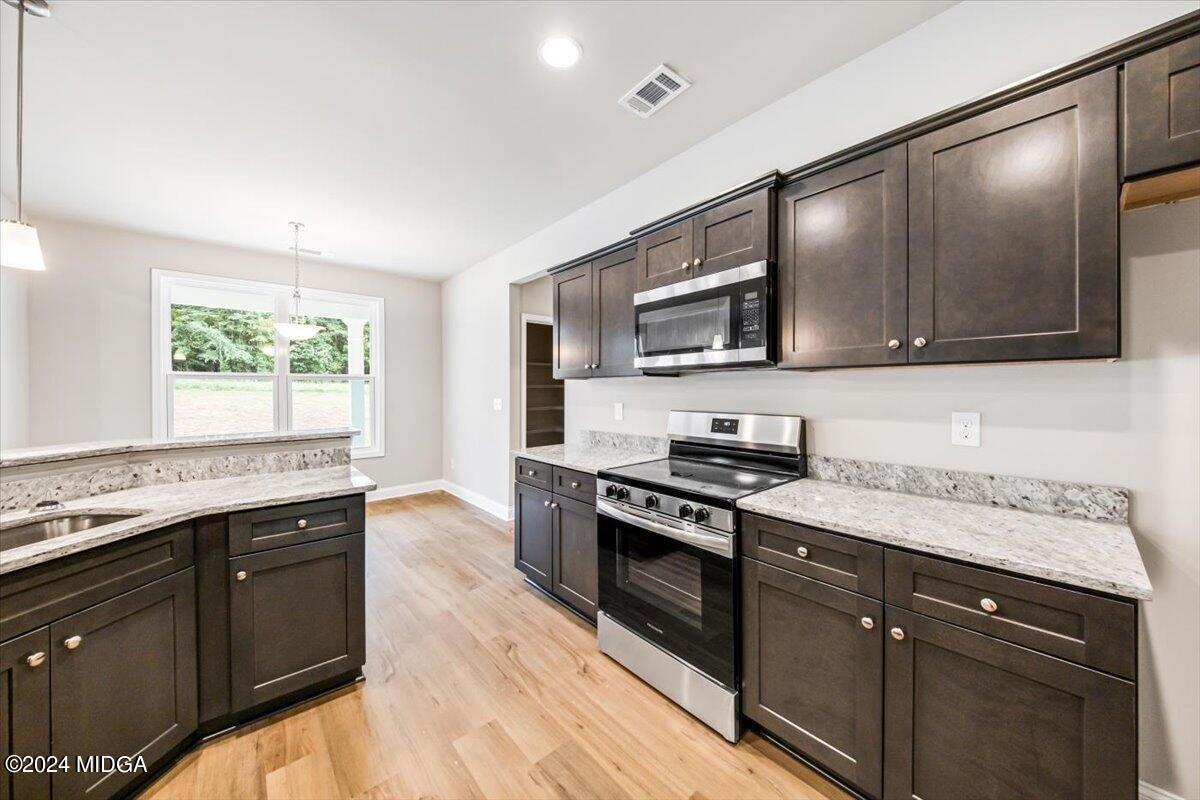 1463 Juliette Road Forsyth, GA 31029 - Photo 5 of 22 07-DSCF3797