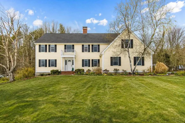 $1,175,000 | 51 Old Field Road, Yarmouth, ME 04096