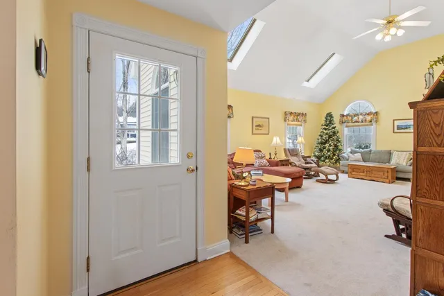 $1,295,000 | 51 Old Field Road, Yarmouth, ME 04096