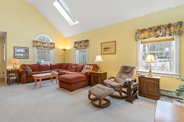 $1,295,000 | 51 Old Field Road, Yarmouth, ME 04096
