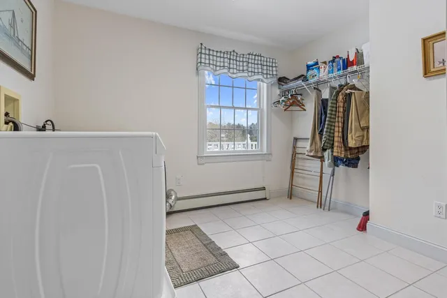 $1,295,000 | 51 Old Field Road, Yarmouth, ME 04096