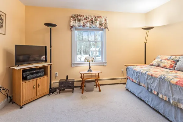 $1,295,000 | 51 Old Field Road, Yarmouth, ME 04096