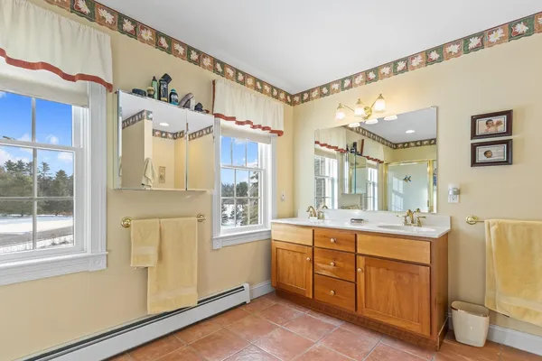 $1,295,000 | 51 Old Field Road, Yarmouth, ME 04096