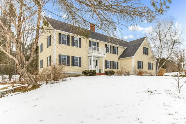 $1,295,000 | 51 Old Field Road, Yarmouth, ME 04096