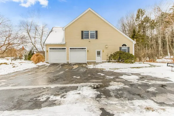 $1,295,000 | 51 Old Field Road, Yarmouth, ME 04096