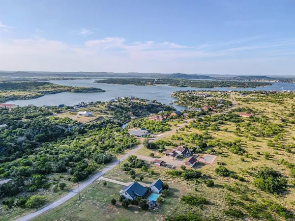 $745,000 | 4088 Hells Gate Loop, Strawn, TX 76475