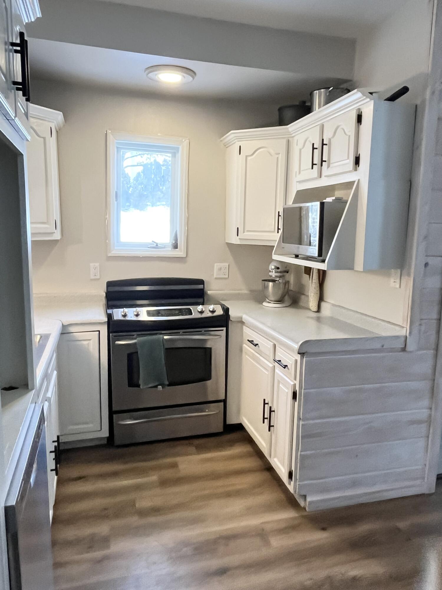 408 Carroll Street Random Lake, WI 53075 - Photo 4 of 15 kitchen