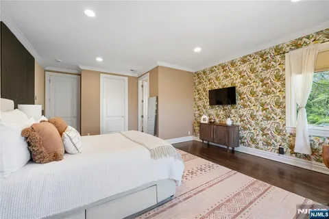 $2,995,000 | 228 Highland Avenue, Montclair, NJ 07043