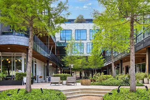 $470,000 | 306 Fargo Street, Houston, TX 77006