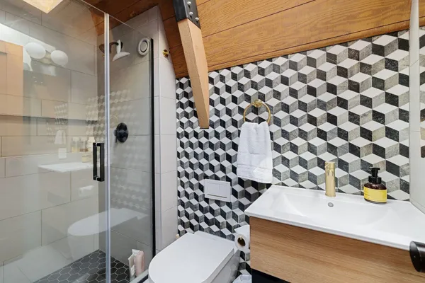 $1,385,000 | 14075 Herringbone Way, Truckee, CA 96161