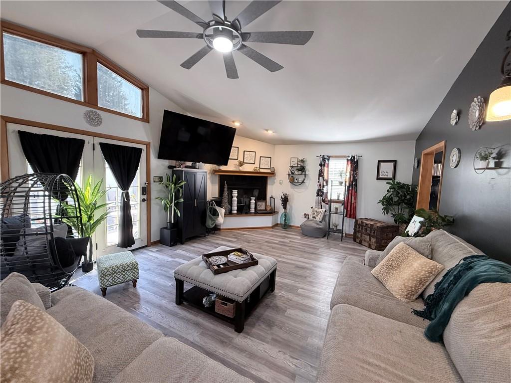 404 9th Street Monongahela, PA 15063 - Photo 4 of 42 Gallery Image 4