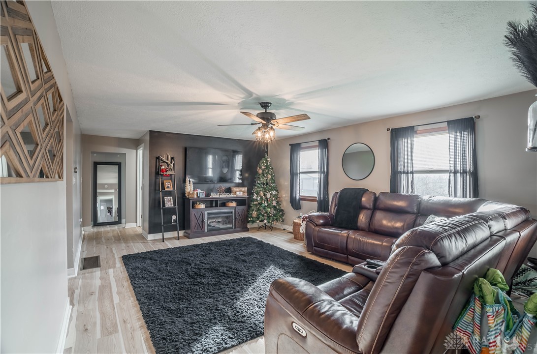 9100 Klinger Road Covington, OH 45318 - Photo 9 of 30