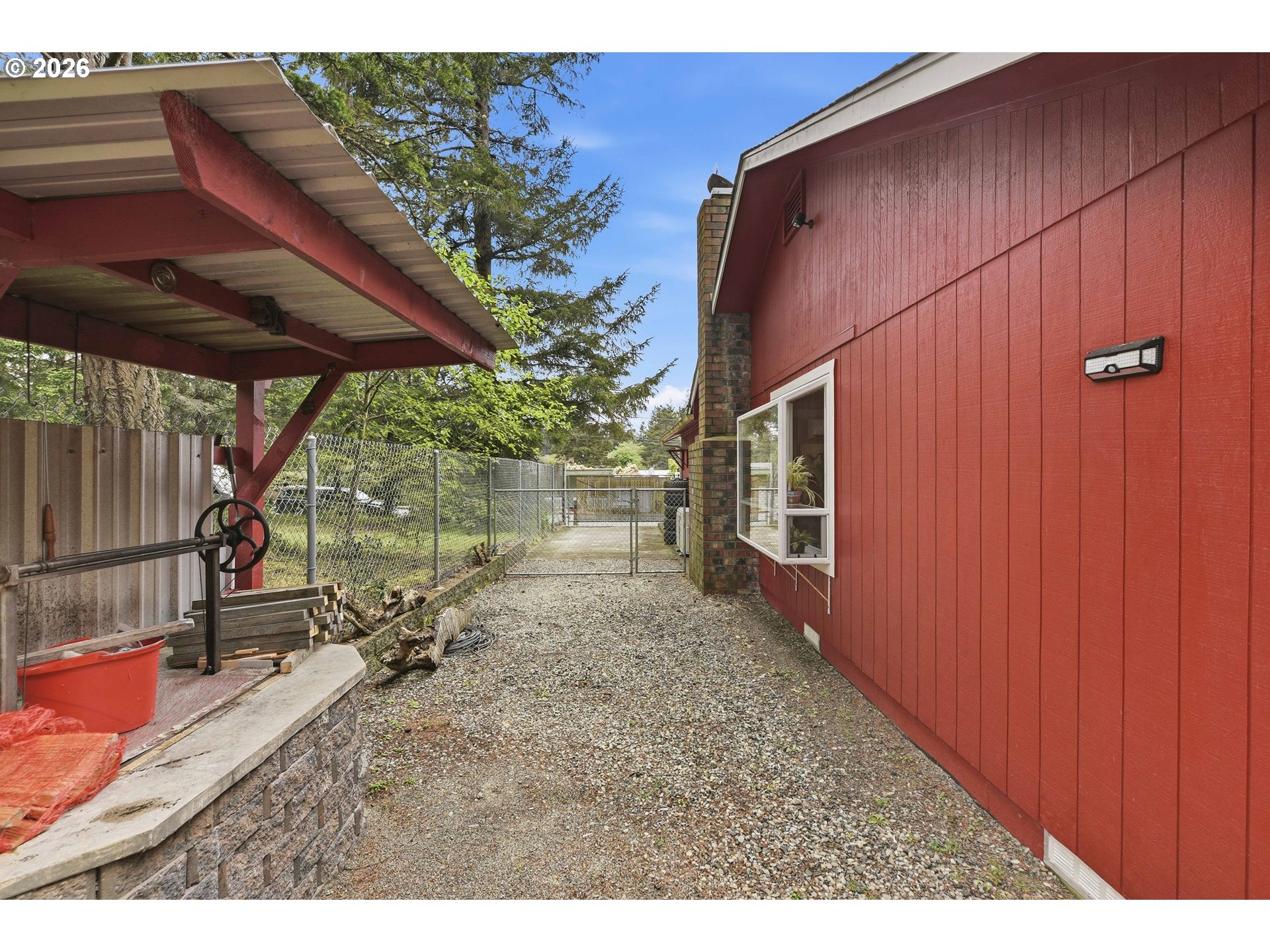 425 Radar Road Coos Bay, OR 97420 - Photo 36 of 41 Gallery Image 36