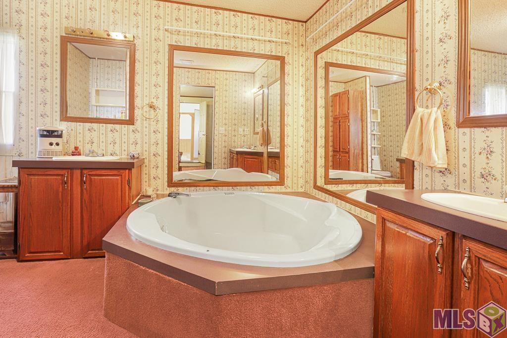 12354 Ruth Road Gonzales, LA 70737 - Photo 12 of 22 Gallery Image 12