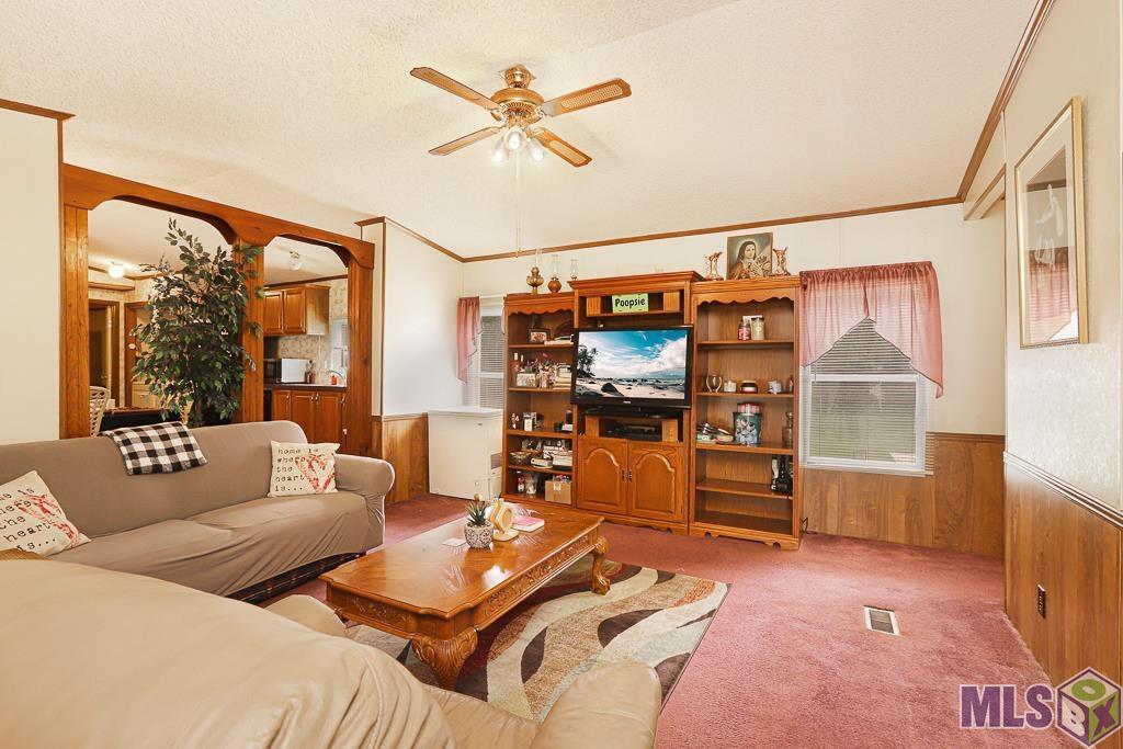 12354 Ruth Road Gonzales, LA 70737 - Photo 3 of 22 Gallery Image 3