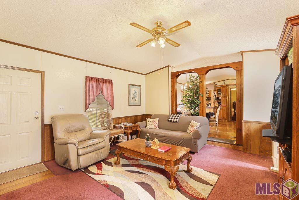 12354 Ruth Road Gonzales, LA 70737 - Photo 4 of 22 Gallery Image 4
