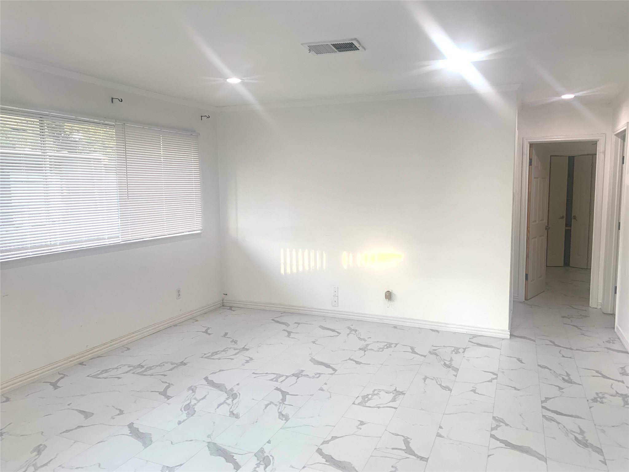 909 Silber Road, Unit 57J Houston, TX 77024 - Photo 2 of 14