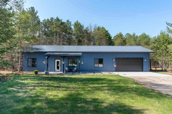 $435,000 | 7980 Springwater Drive, Unit LOT: 16, Rapid City, MI 49676