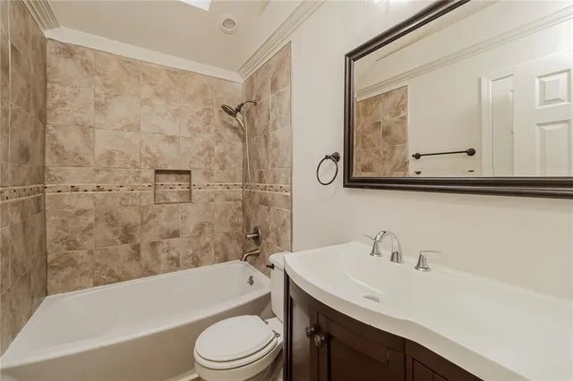 $2,135 | 509 Northeast 98th Terrace, Kansas City, MO 64155