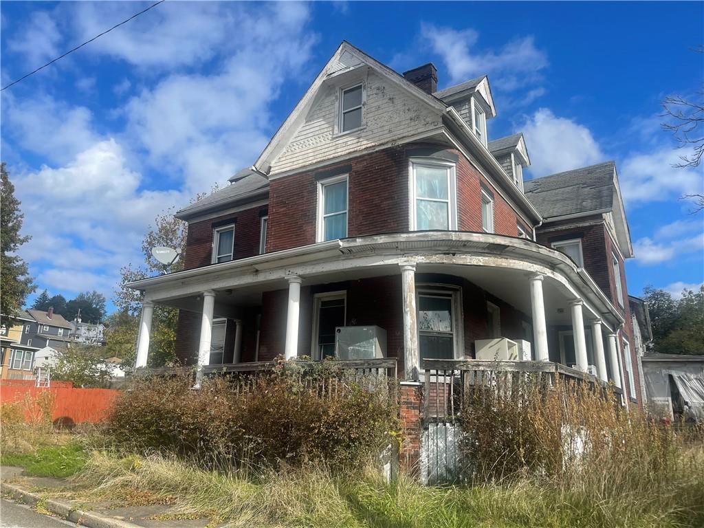 2 Broadway Avenue Manor, PA 15665 - Photo 2 of 26