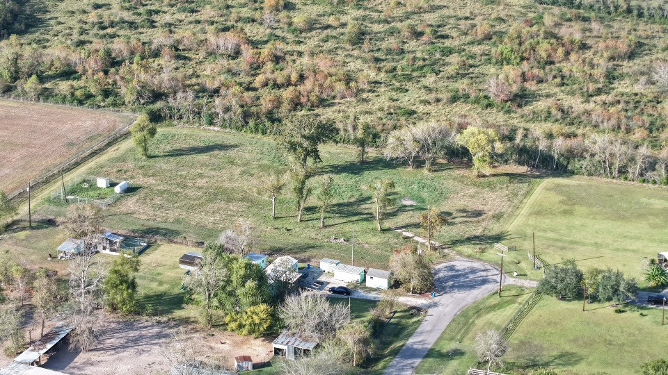 5302 Treepoint Santa Fe, TX 77510 - Photo 3 of 7