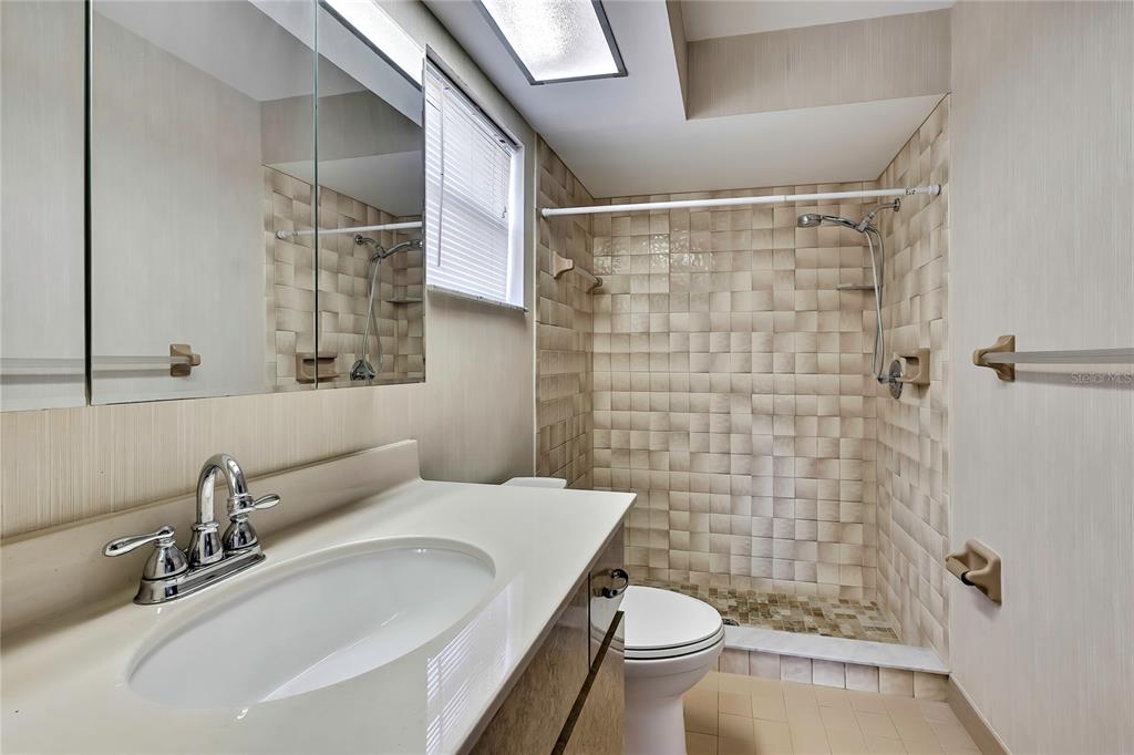 3296 Dolin Avenue Spring Hill, FL 34606 - Photo 31 of 54