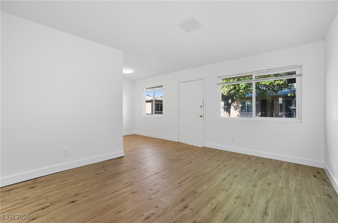 2505 Cedar Avenue, Unit 3 Las Vegas, NV 89101 - Photo 7 of 14