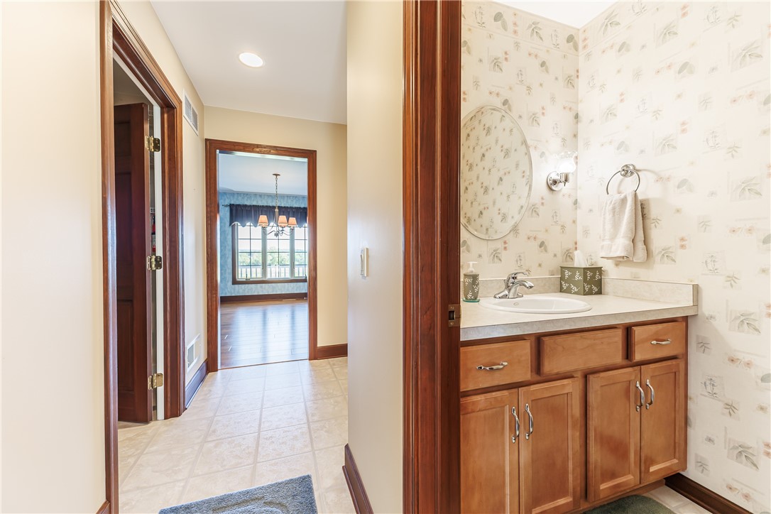 857 West Bloomfield Road Honeoye Falls, NY 14472 - Photo 35 of 50