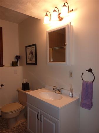 6 Rodeo Circle Billerica, MA 01821 - Photo 23 of 28