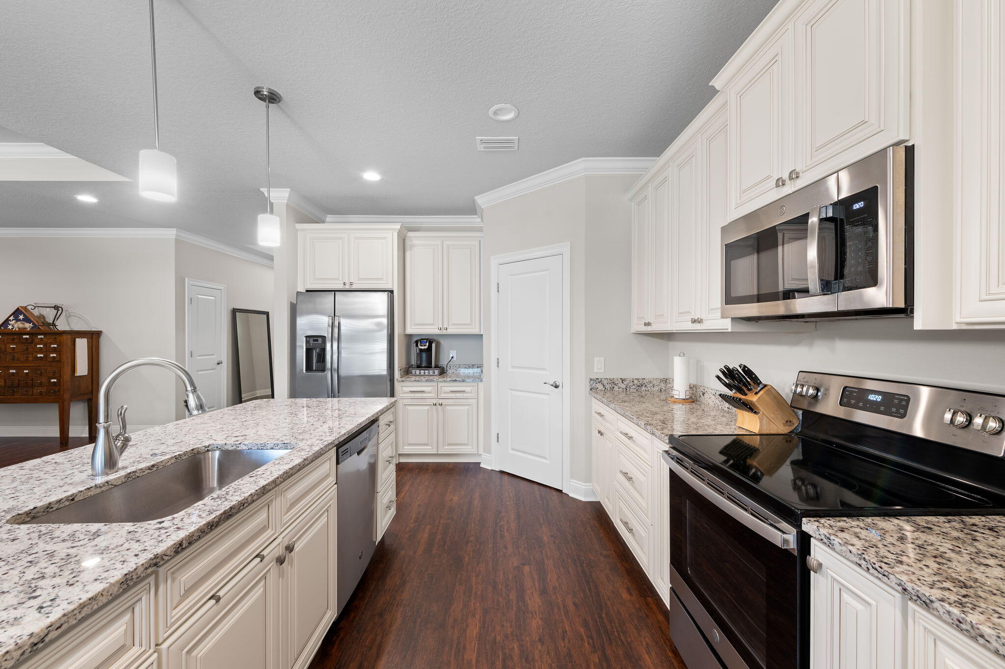 2656 Lincoln Road Navarre, FL 32566 - Photo 15 of 47 15-web-or-mls-2656-lincoln-rd
