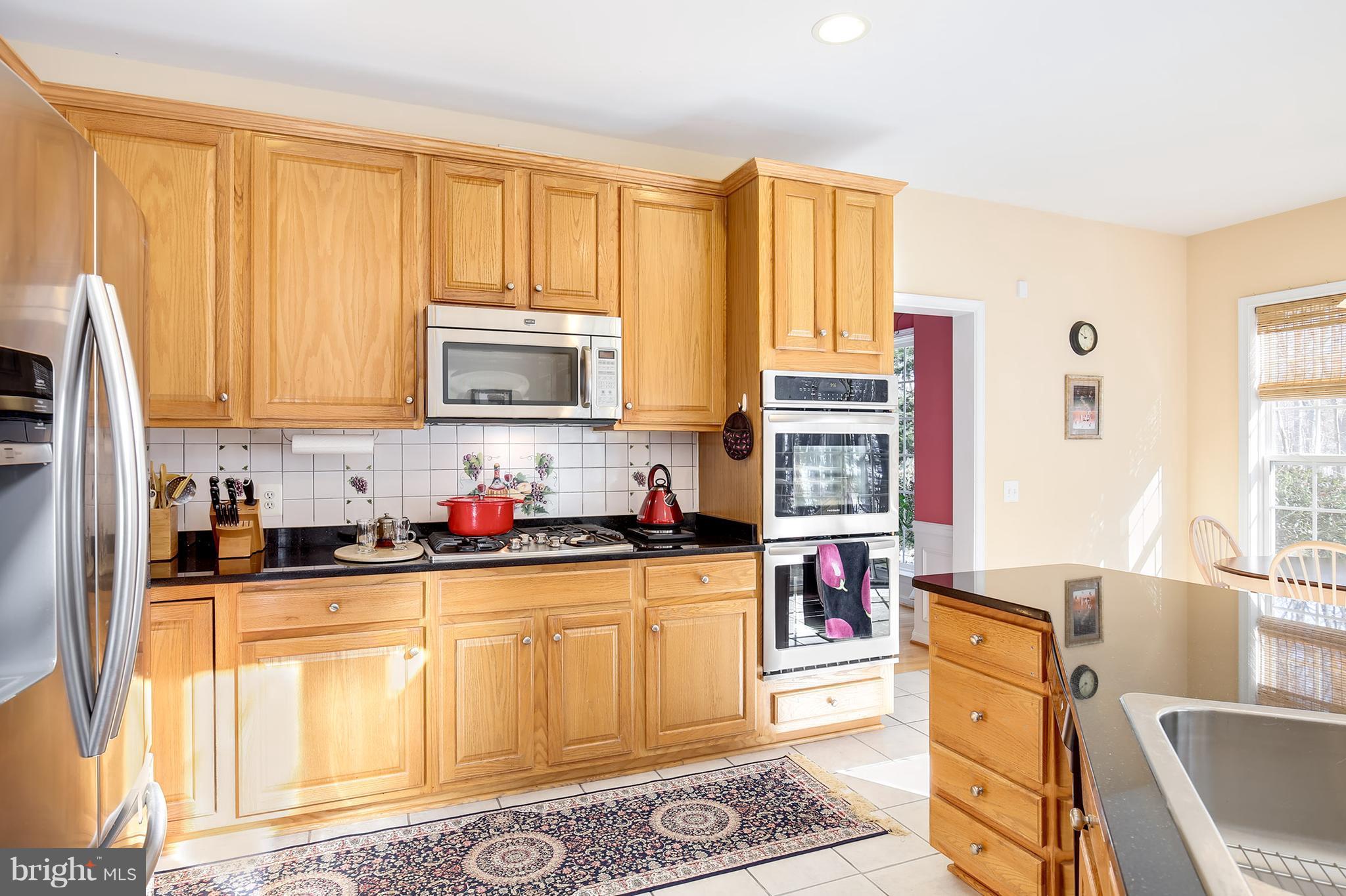12343 Brown Fox Way Reston, VA 20191 - Photo 11 of 30 Kitchen