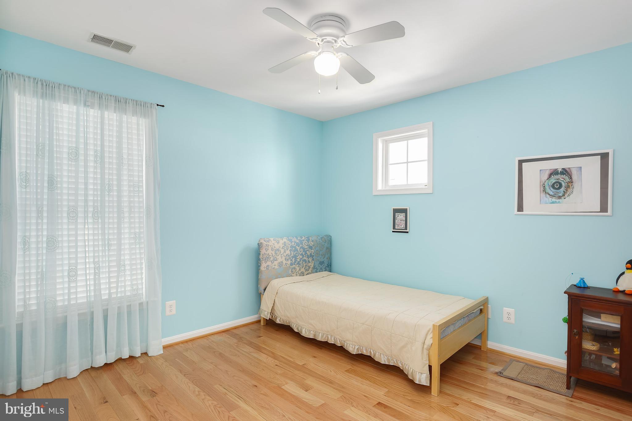 12343 Brown Fox Way Reston, VA 20191 - Photo 22 of 30 Bedroom