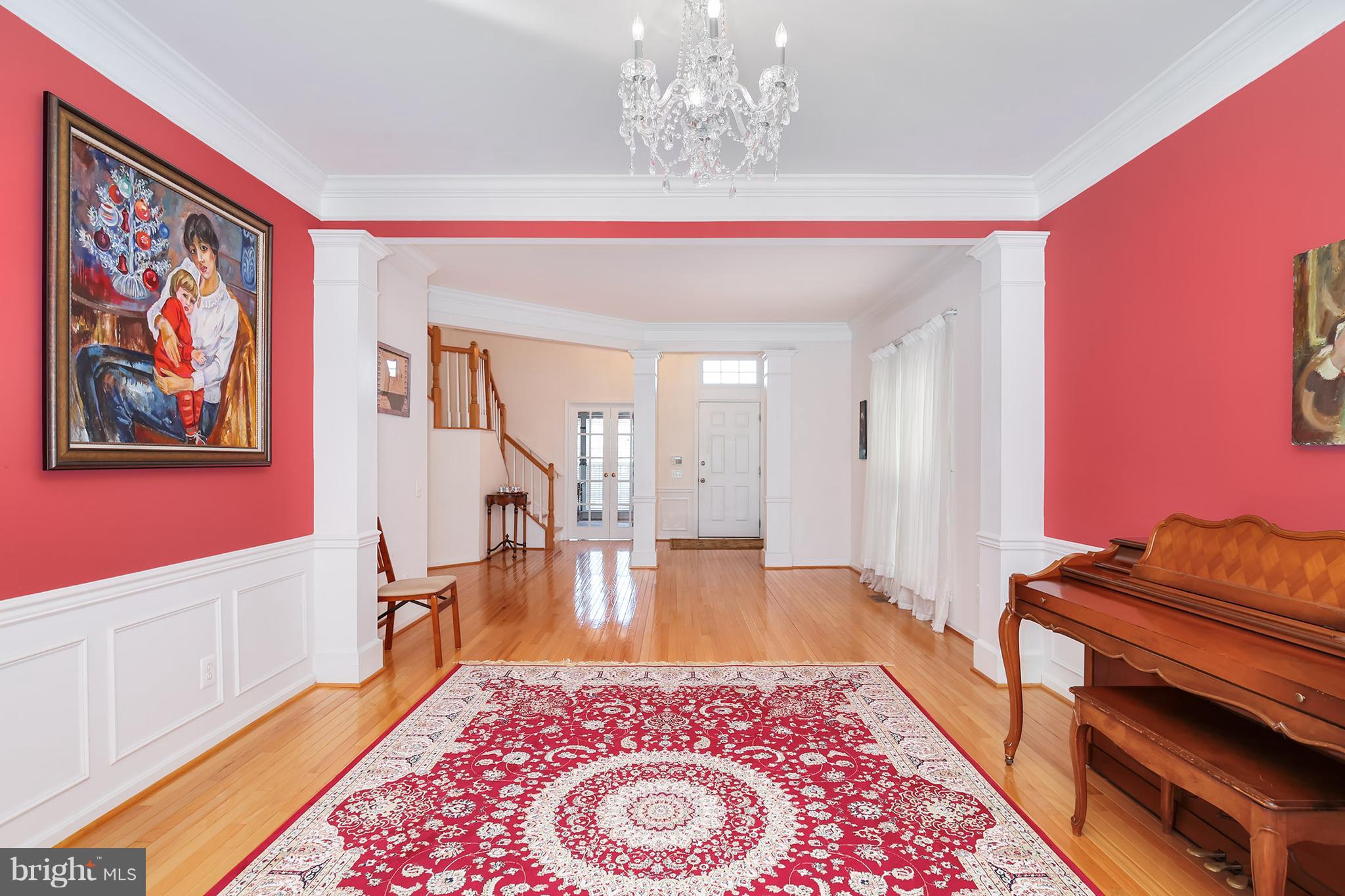 12343 Brown Fox Way Reston, VA 20191 - Photo 6 of 30 Dining Room