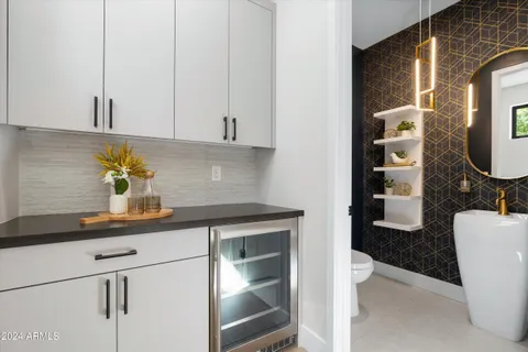 $1,399,000 | 6324 North 10th Drive, Phoenix, AZ 85013