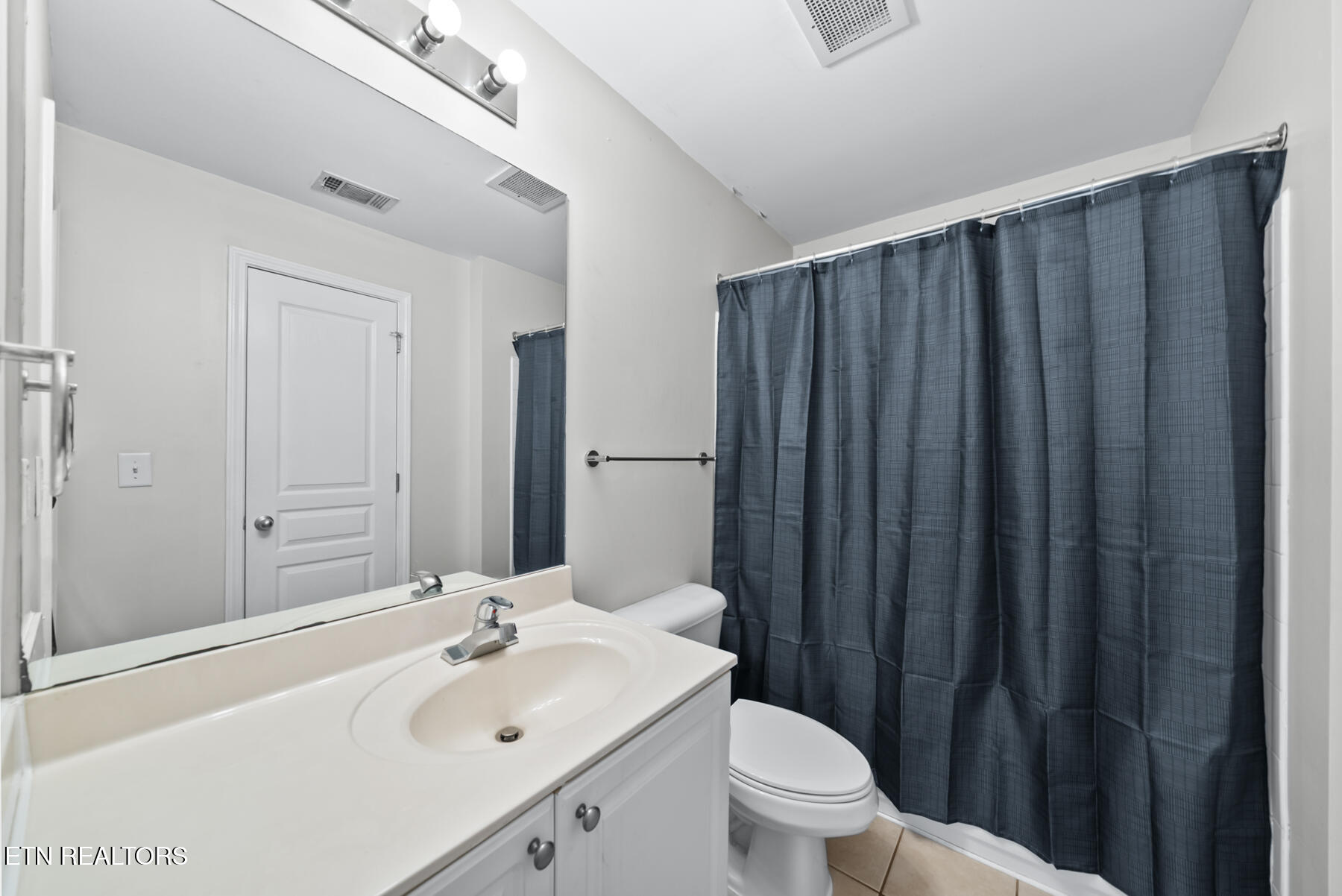 3720 Spruce Ridge Way, Unit 2222 Knoxville, TN 37920 - Photo 16 of 35 DSC02628