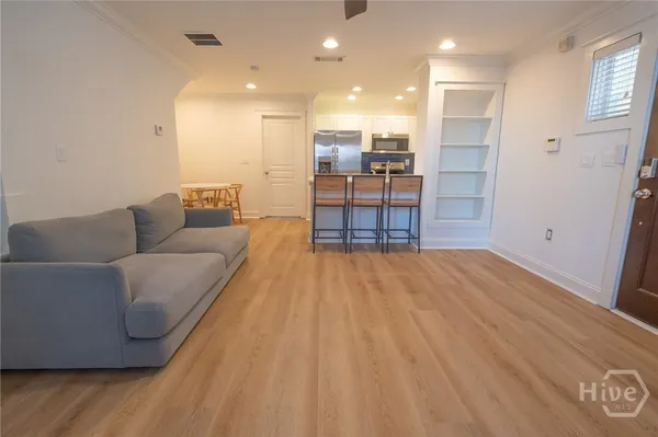 $2,100 | 490 South Barnett Shoals Road, Unit 105, Athens, GA 30605