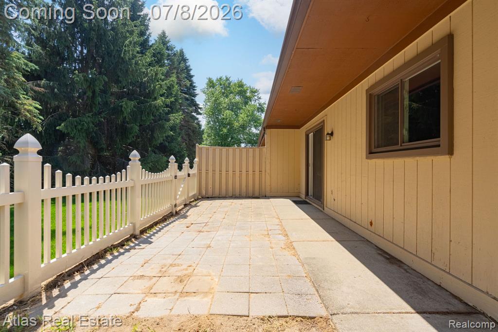 2255 North Milford Road Highland, MI 48357 - Photo 6 of 26
