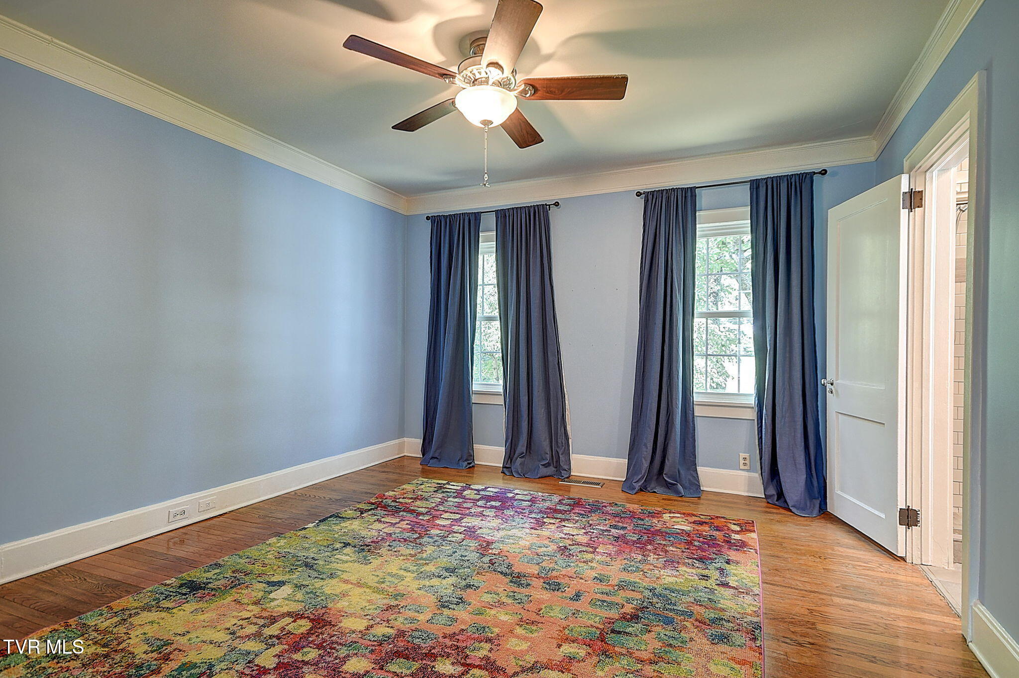 204 Parkway Road Bristol, TN 37620 - Photo 26 of 75 28-web-or-mls-204 Parkway KW-28