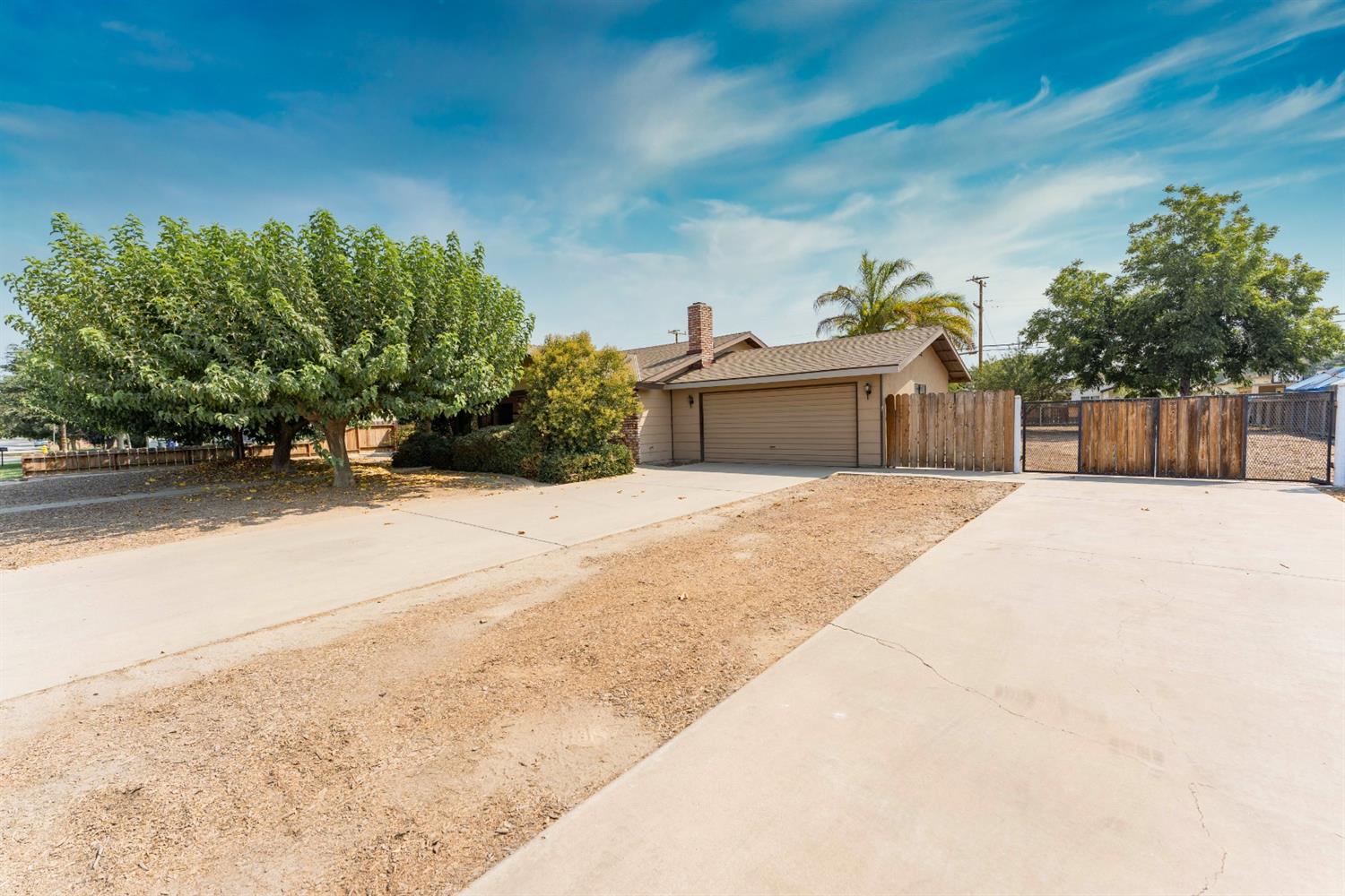 200 North Thompson Road Tipton, CA 93272 - Photo 1 of 39 Gallery Image 1