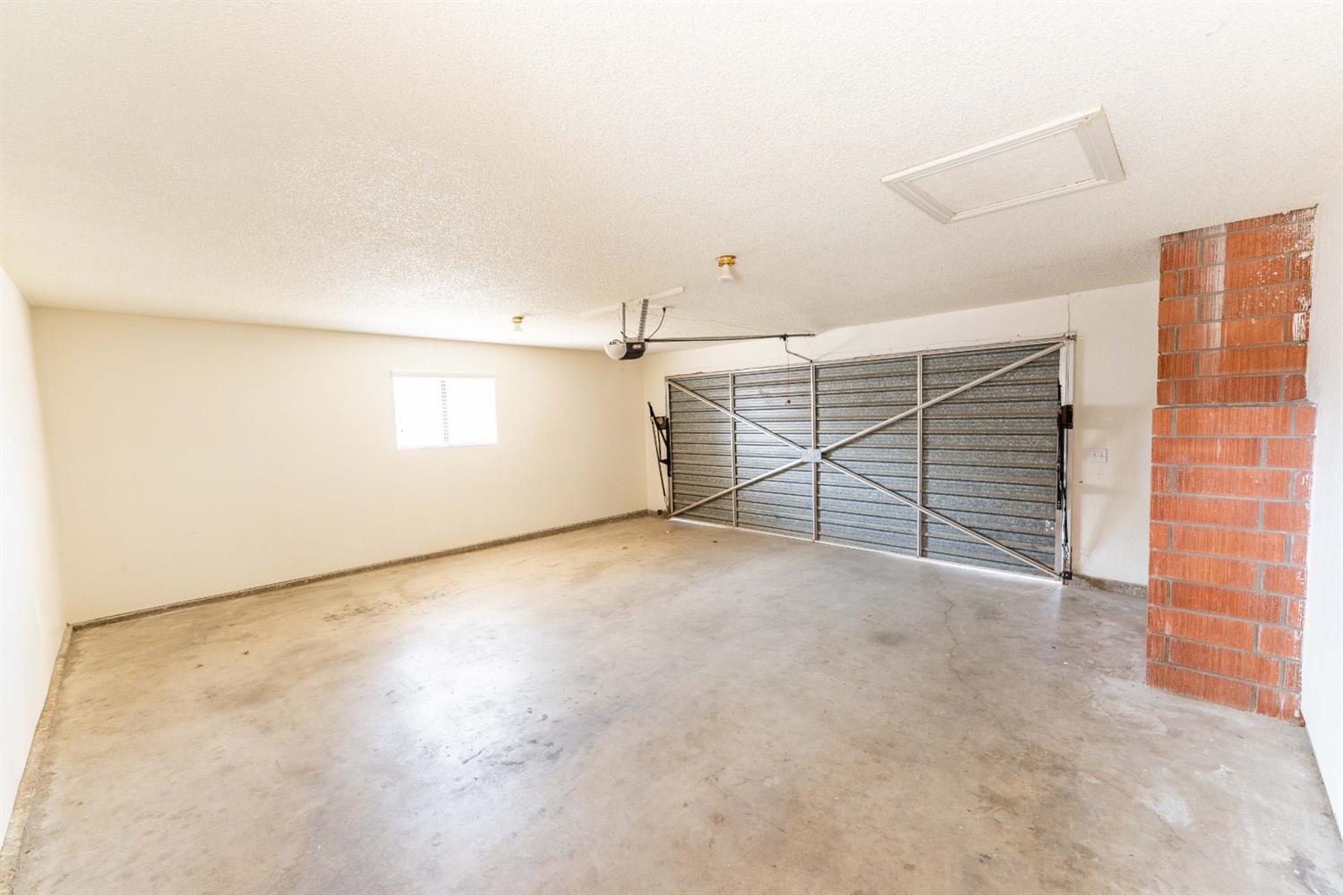200 North Thompson Road Tipton, CA 93272 - Photo 23 of 39 Gallery Image 23
