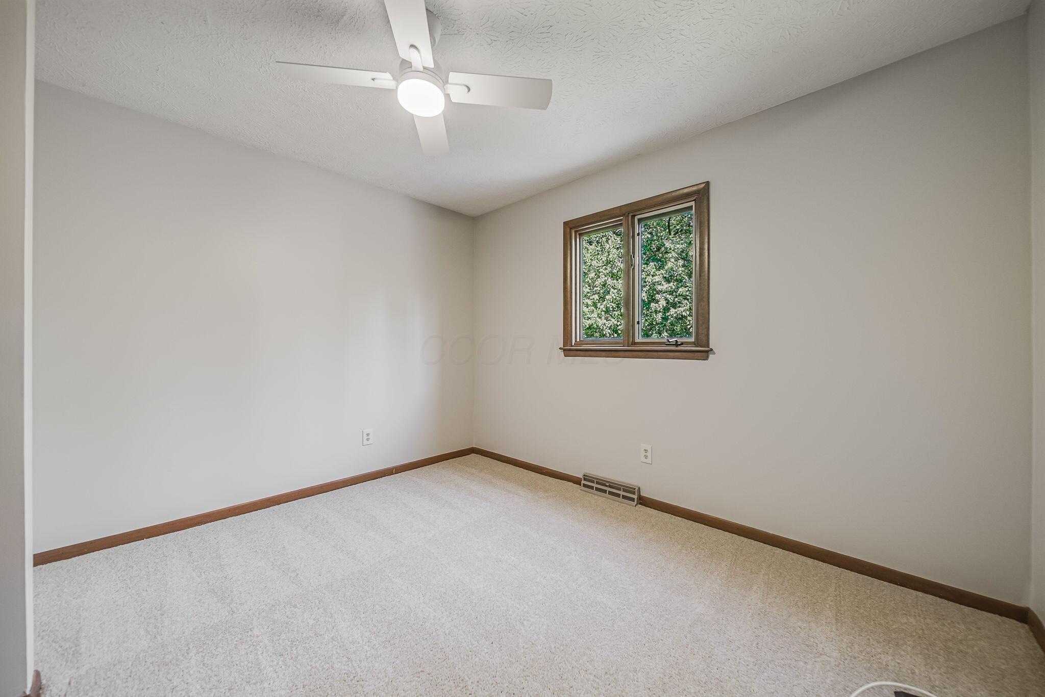 5256 Longrifle Road Westerville, OH 43081 - Photo 39 of 65 Bedroom 2